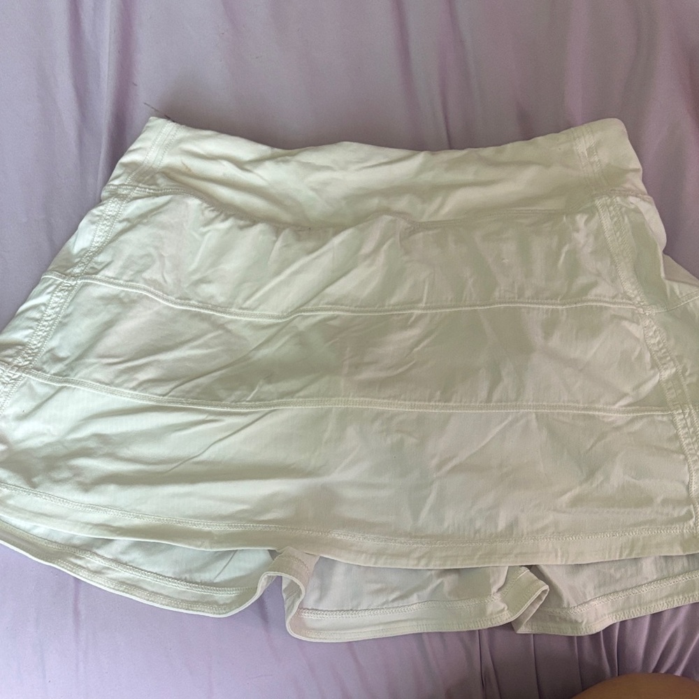 Women's White Shorts